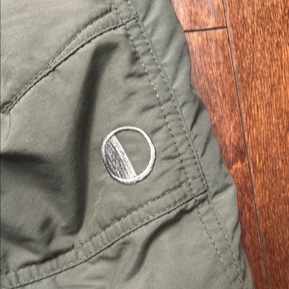 Black Dot Boy’s Olive Green Snow Pants, Size Large - Picture 6 of 10